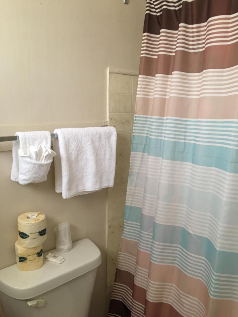 Bluebird Motel Innisfail 외부 사진