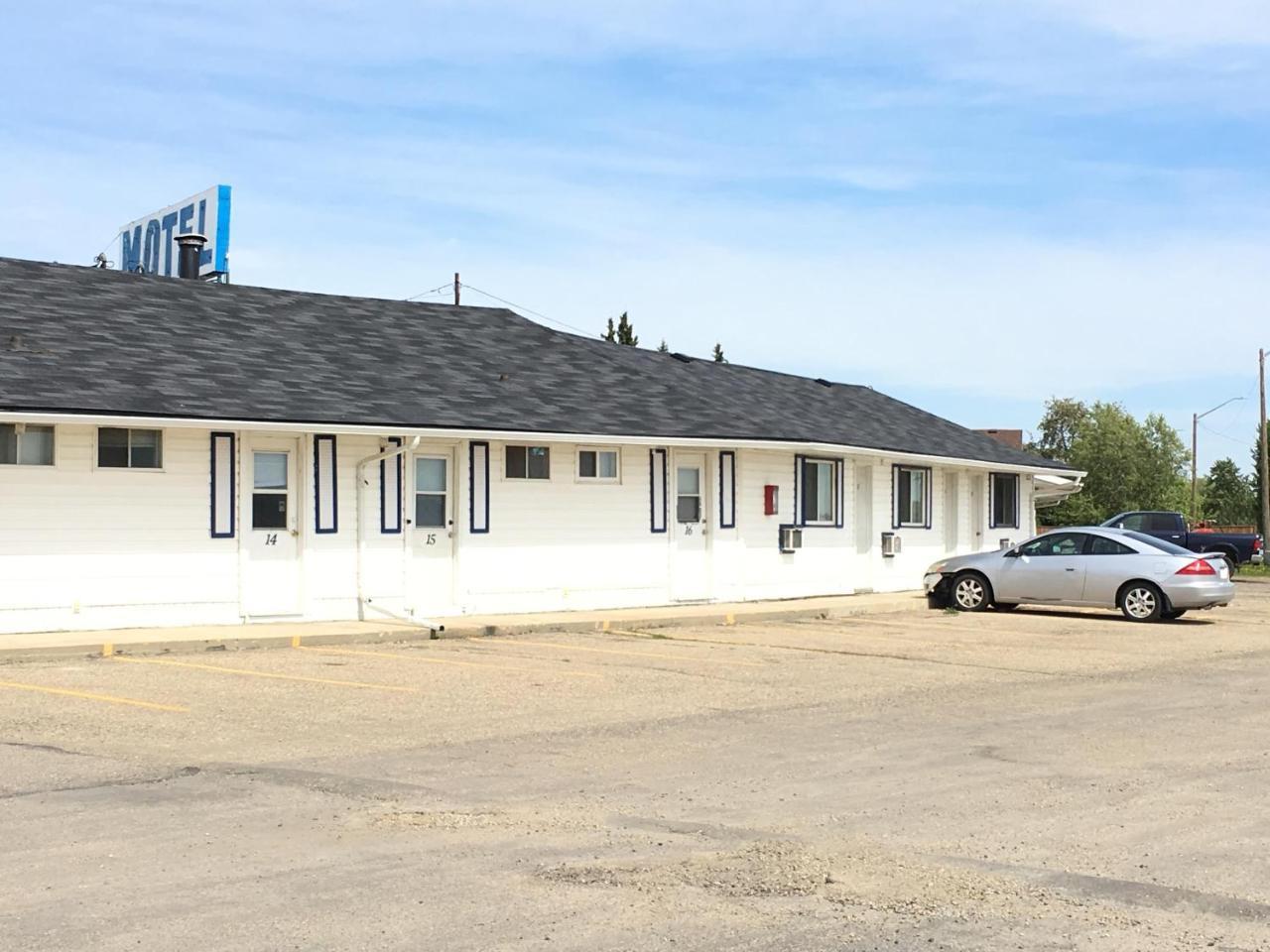 Bluebird Motel Innisfail 외부 사진