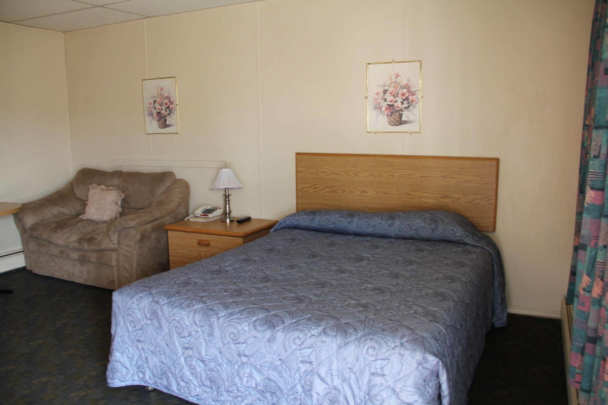 Bluebird Motel Innisfail 외부 사진
