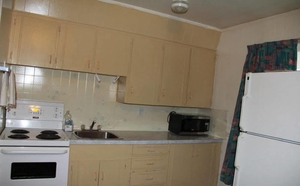 Bluebird Motel Innisfail 외부 사진